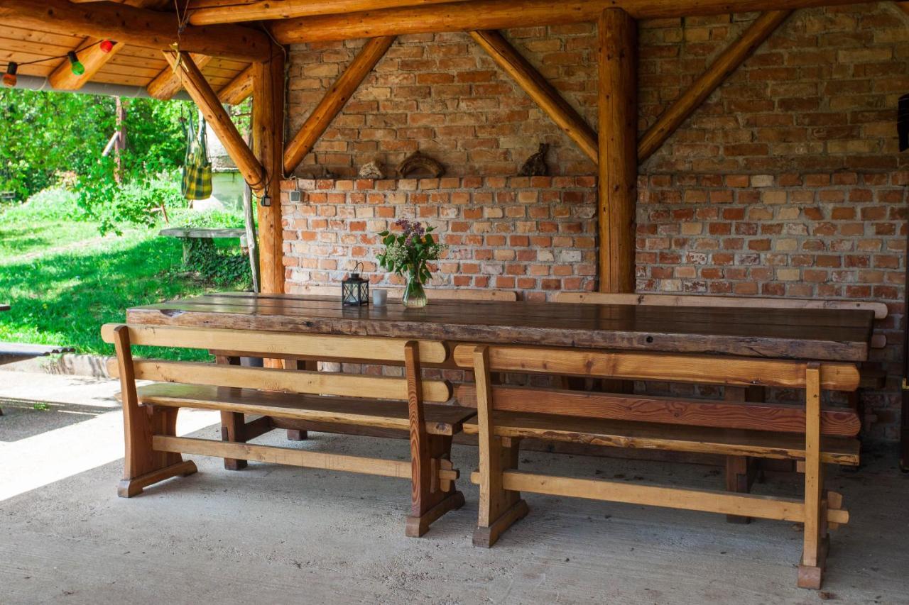 Na Okic - A Private Forest Oasis Sveti Martin pod Okicem Eksteriør billede