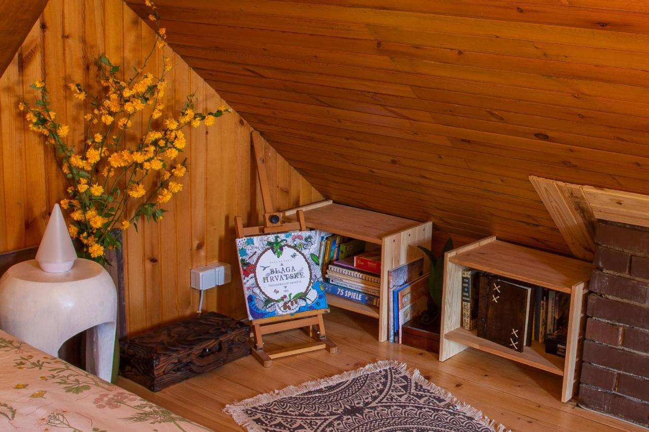 Na Okic - A Private Forest Oasis Sveti Martin pod Okicem Eksteriør billede